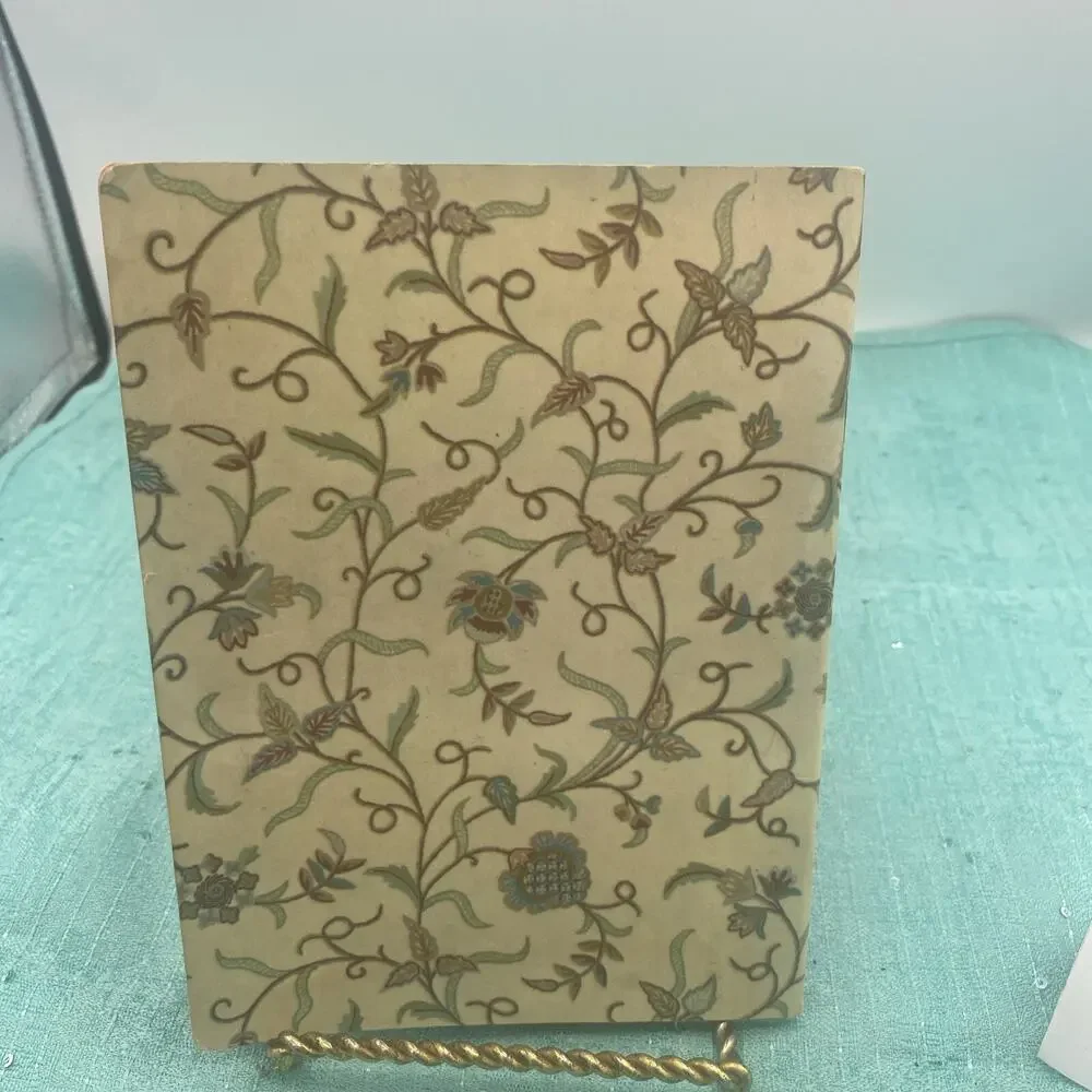 Vintage 1965 Mothers Day booklet: A Collection of Poems & Prose Book